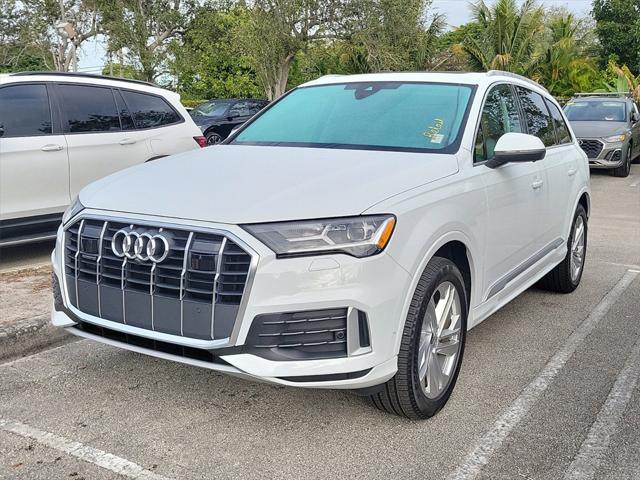 used 2023 Audi Q7 car, priced at $48,900