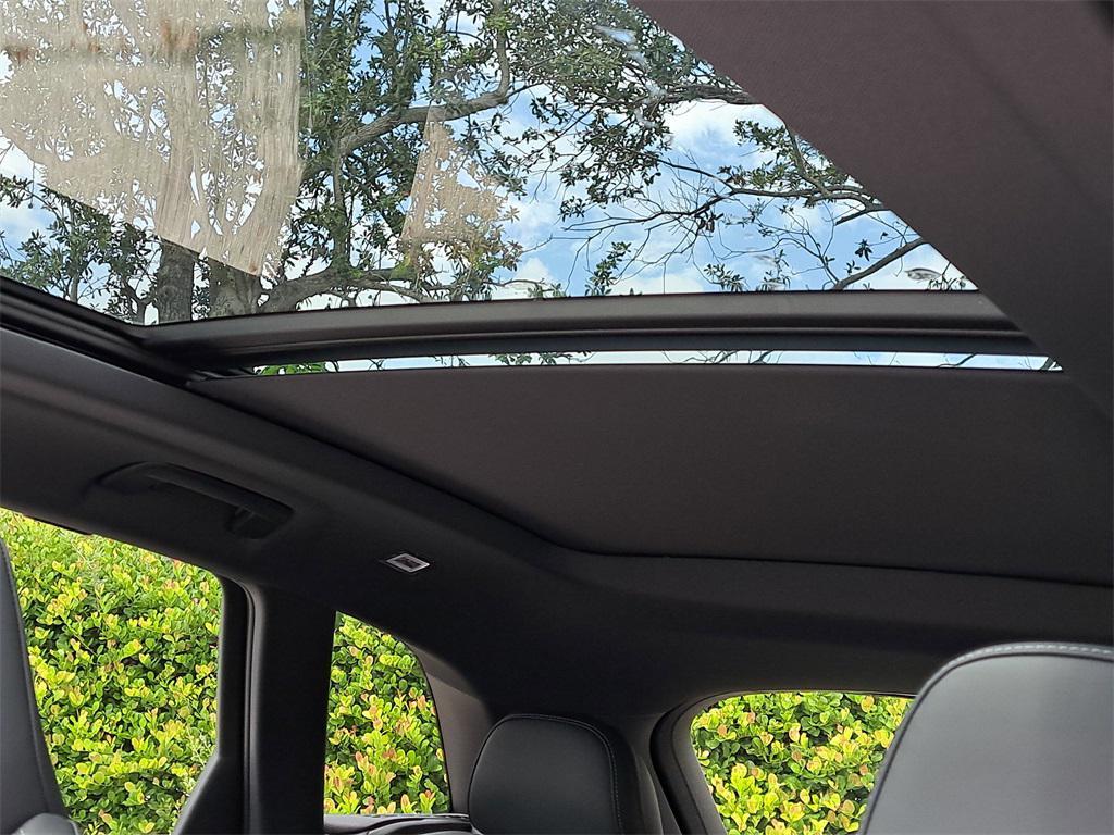 new 2025 Audi SQ5 car, priced at $74,065