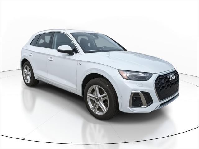 new 2025 Audi Q5 car, priced at $66,020