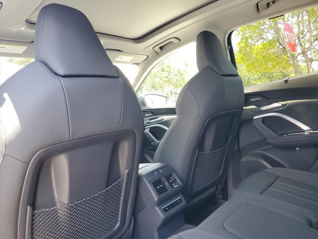 new 2025 Audi Q5 car, priced at $64,250