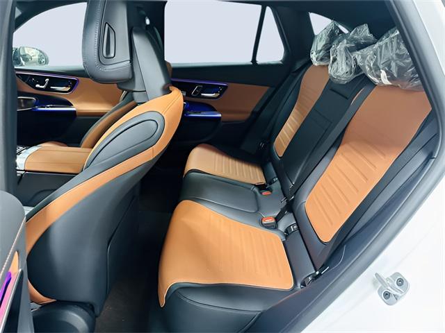 new 2025 Mercedes-Benz GLC 350e car, priced at $70,350