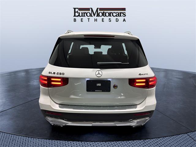 used 2024 Mercedes-Benz GLB 250 car, priced at $37,881