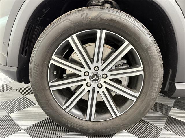 new 2025 Mercedes-Benz GLE 450e car, priced at $80,630