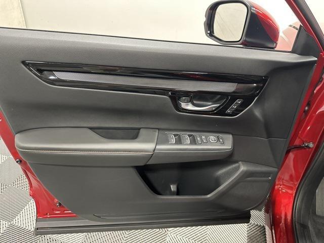 used 2025 Honda CR-V Hybrid car, priced at $40,881