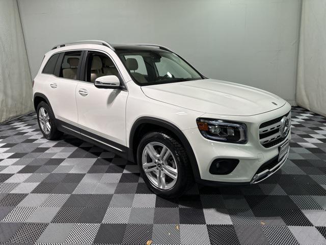 used 2021 Mercedes-Benz GLB 250 car, priced at $33,881