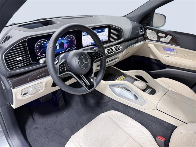 new 2025 Mercedes-Benz GLE 450 car, priced at $89,895
