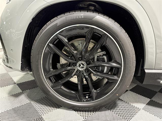 new 2025 Mercedes-Benz GLE 580 car, priced at $108,055