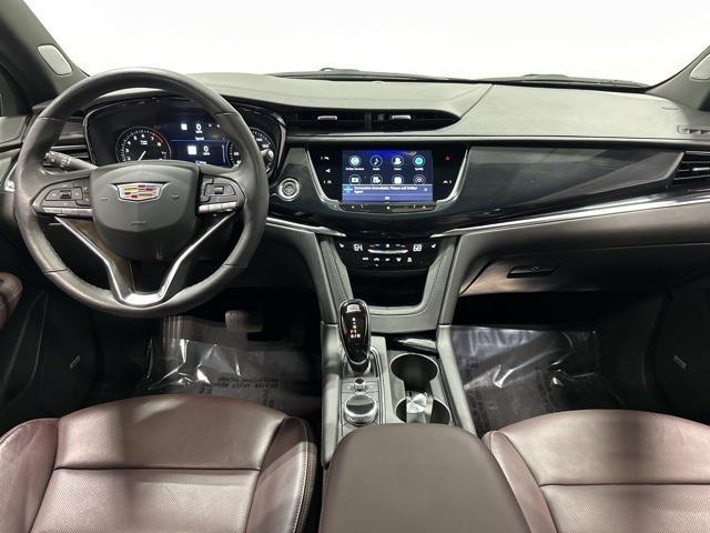 used 2021 Cadillac XT6 car, priced at $31,881