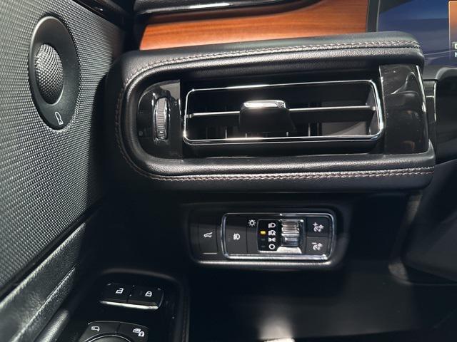 used 2020 Lincoln Aviator car, priced at $29,481