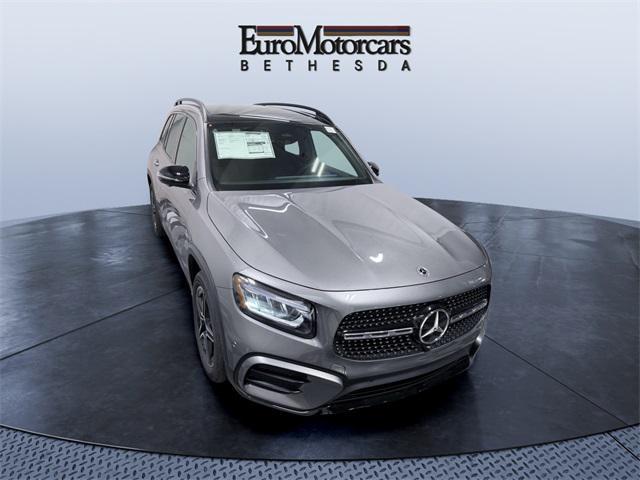 new 2025 Mercedes-Benz GLB 250 car, priced at $57,385