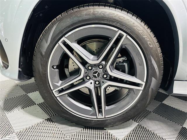 new 2025 Mercedes-Benz GLS 450 car, priced at $95,365