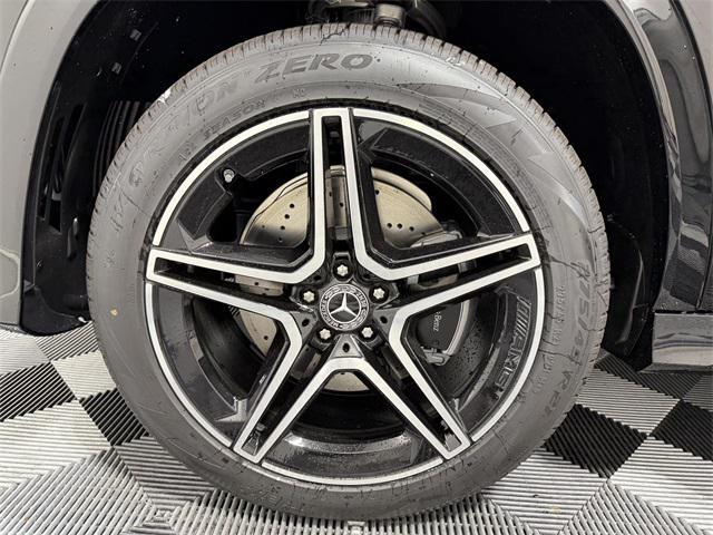 new 2025 Mercedes-Benz GLS 450 car, priced at $95,410