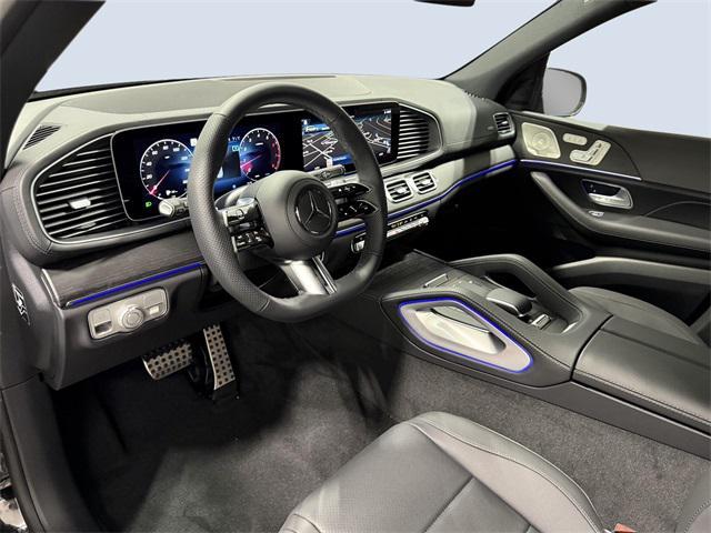 new 2025 Mercedes-Benz GLS 450 car, priced at $95,410
