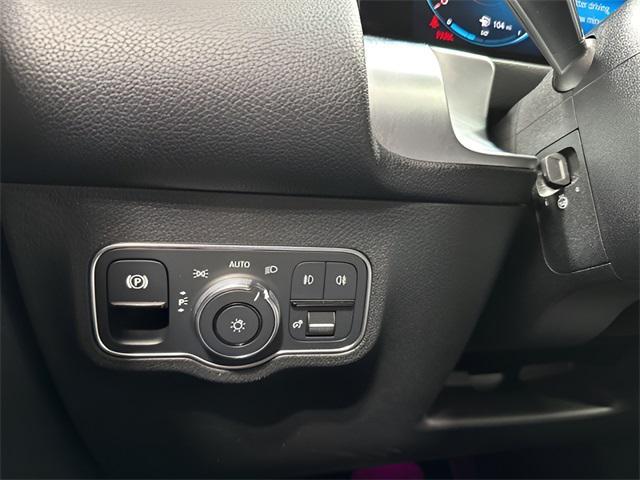 used 2022 Mercedes-Benz GLB 250 car, priced at $29,881