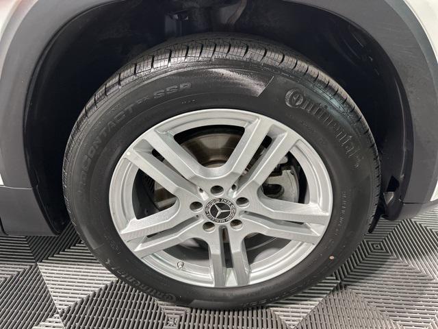 used 2022 Mercedes-Benz GLB 250 car, priced at $29,881