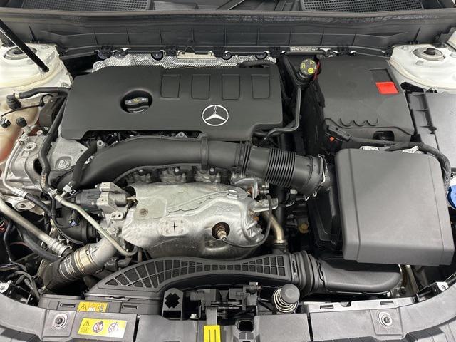 used 2022 Mercedes-Benz GLB 250 car, priced at $30,881