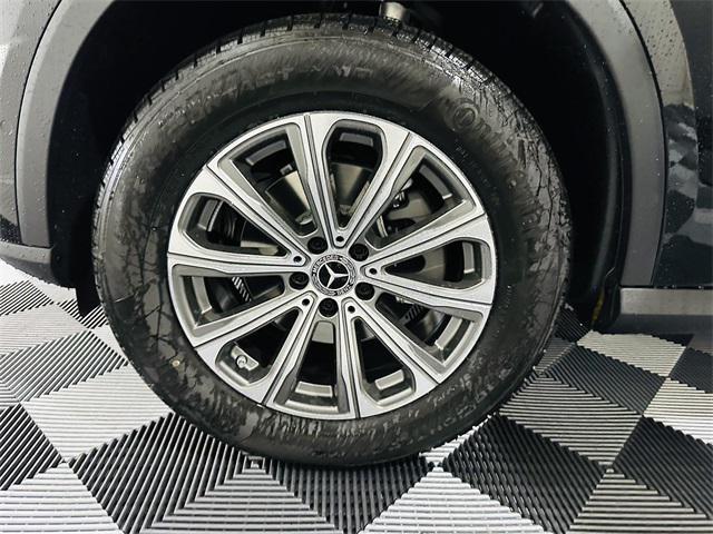 new 2025 Mercedes-Benz GLC 300 car, priced at $58,715