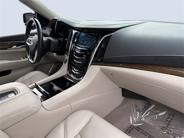 used 2020 Cadillac Escalade ESV car, priced at $42,881