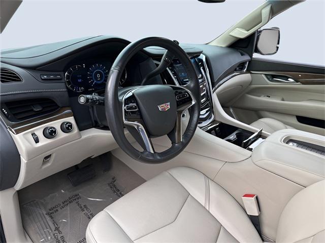 used 2020 Cadillac Escalade ESV car, priced at $42,881
