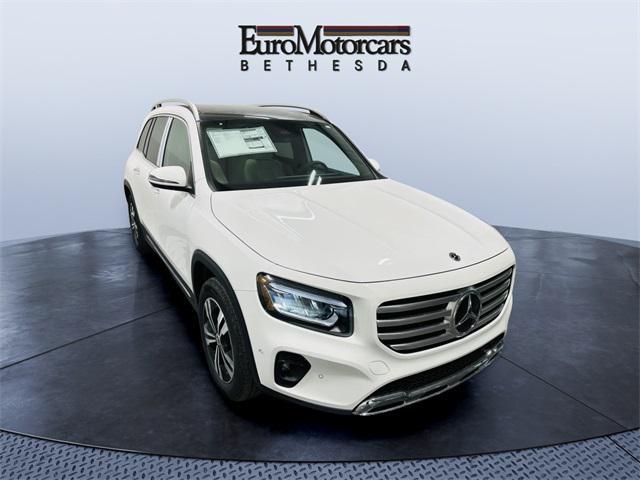 new 2025 Mercedes-Benz GLB 250 car, priced at $50,935