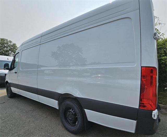 new 2025 Mercedes-Benz Sprinter 2500 car, priced at $68,859