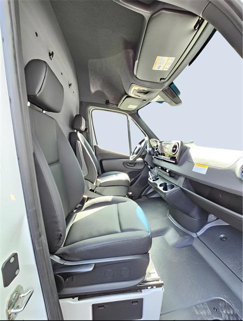 new 2024 Mercedes-Benz Sprinter 2500 car, priced at $83,467