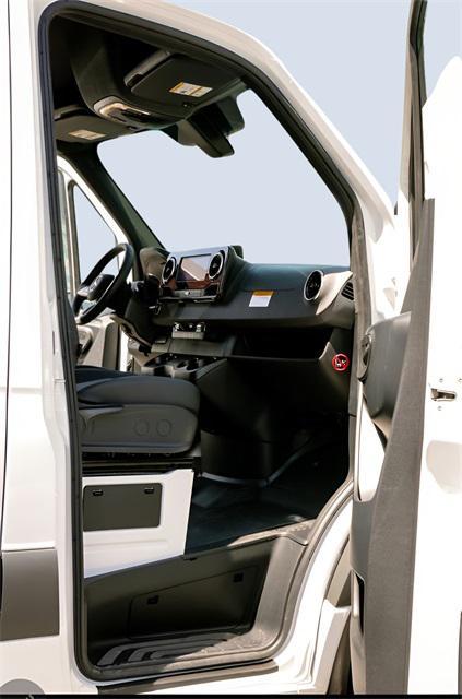 new 2024 Mercedes-Benz Sprinter 2500 car, priced at $83,467