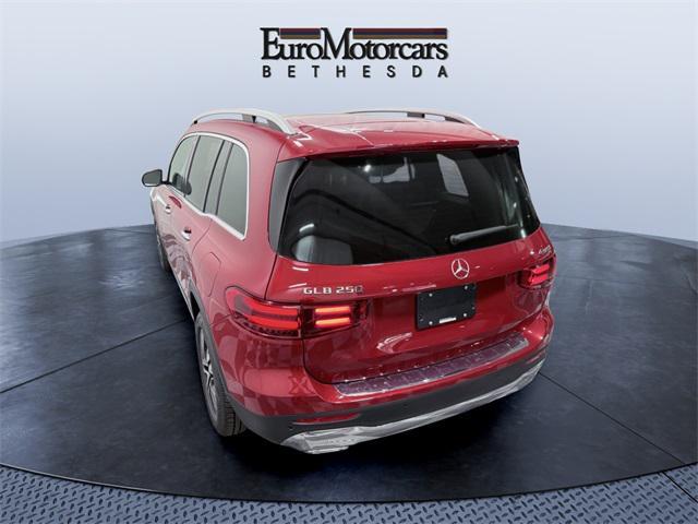 new 2025 Mercedes-Benz GLB 250 car, priced at $55,430