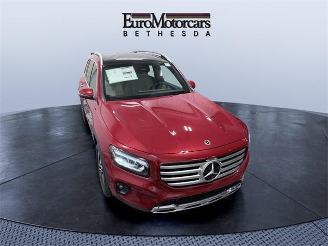 new 2025 Mercedes-Benz GLB 250 car, priced at $55,430