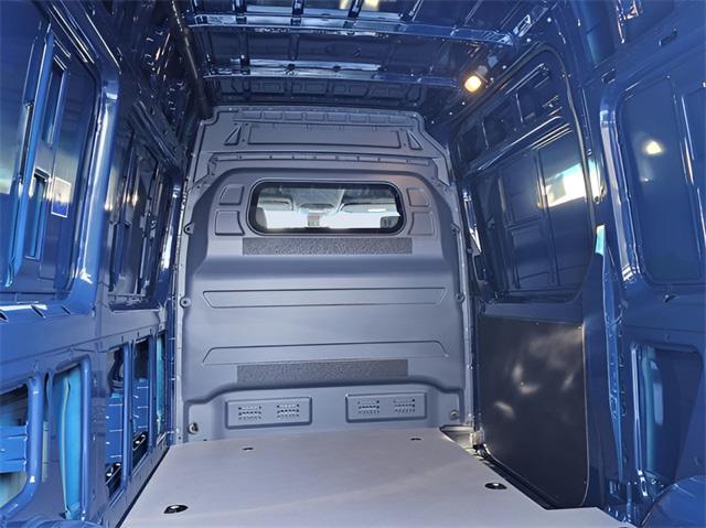 new 2025 Mercedes-Benz Sprinter 2500 car, priced at $62,384