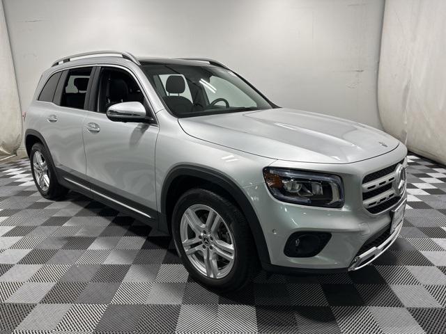 used 2020 Mercedes-Benz GLB 250 car, priced at $28,881