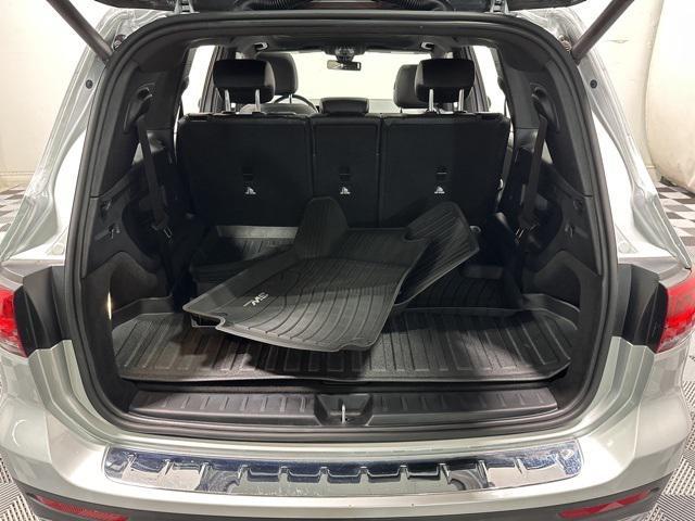 used 2020 Mercedes-Benz GLB 250 car, priced at $28,881