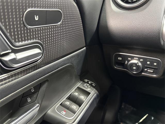 used 2020 Mercedes-Benz GLB 250 car, priced at $28,881