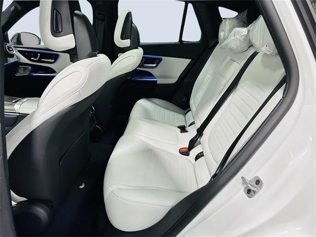 new 2025 Mercedes-Benz GLC 300 car, priced at $61,050