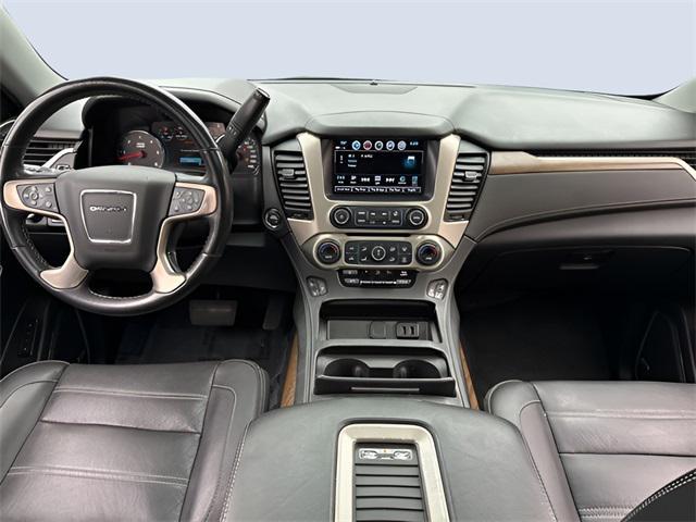 used 2020 GMC Yukon car, priced at $35,881