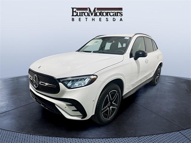 new 2025 Mercedes-Benz GLC 300 car, priced at $56,335