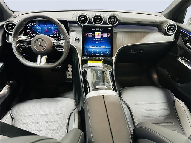 new 2025 Mercedes-Benz GLC 300 car, priced at $60,475