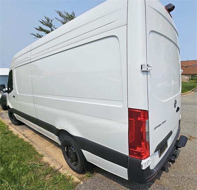 new 2025 Mercedes-Benz Sprinter 2500 car, priced at $65,939