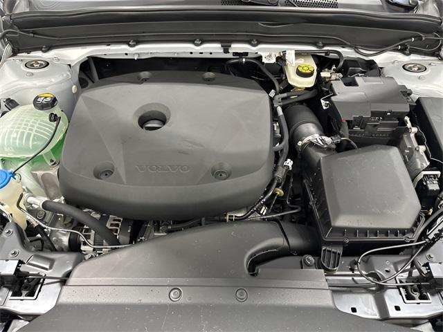 used 2022 Volvo XC40 car, priced at $28,881