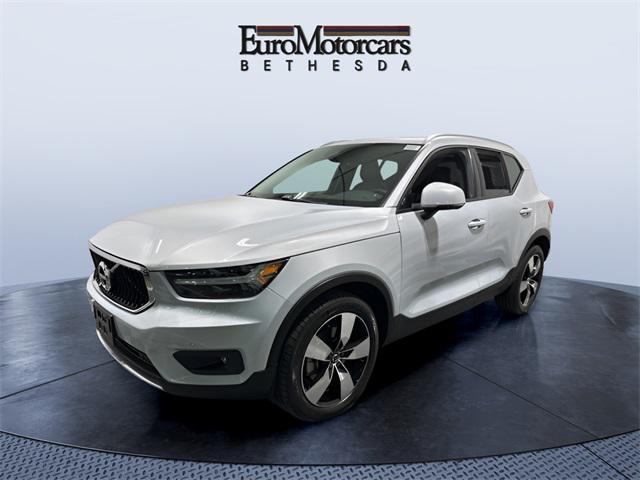 used 2022 Volvo XC40 car, priced at $28,881