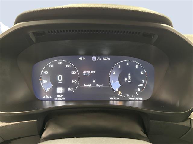 used 2022 Volvo XC40 car, priced at $28,881