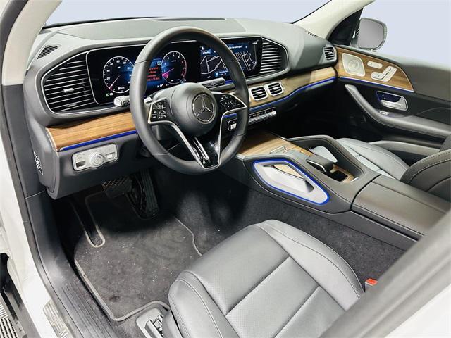 new 2025 Mercedes-Benz GLE 350 car, priced at $70,315