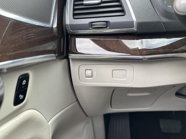 used 2019 Volvo XC90 car, priced at $25,881