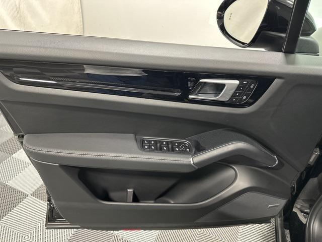 used 2022 Porsche Cayenne car, priced at $65,881