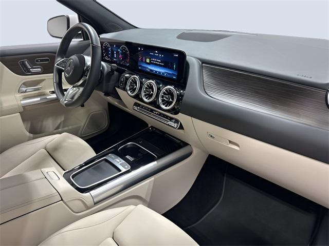 used 2025 Mercedes-Benz GLA 250 car, priced at $39,881