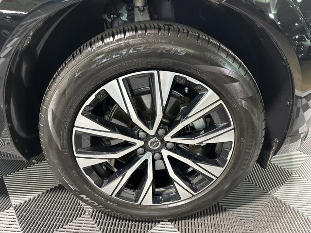 used 2024 Volvo XC60 car, priced at $35,881
