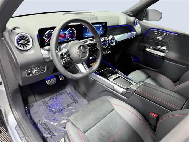 new 2025 Mercedes-Benz GLB 250 car, priced at $56,185