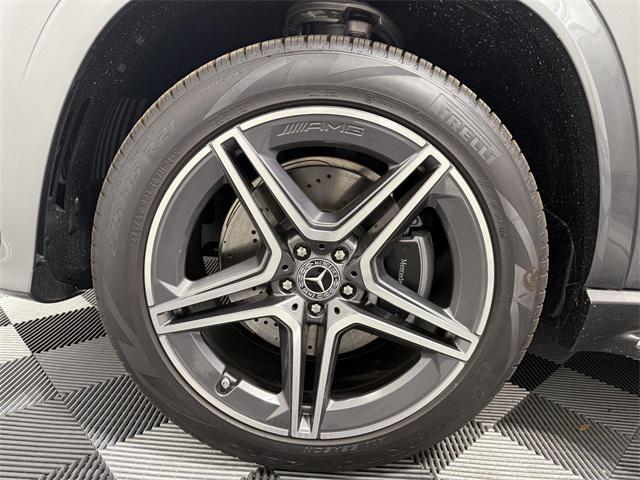 new 2025 Mercedes-Benz GLS 450 car, priced at $95,685