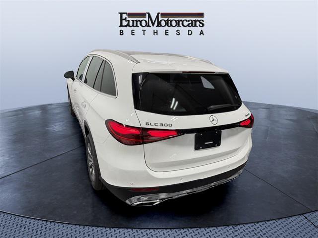 new 2025 Mercedes-Benz GLC 300 car, priced at $54,185
