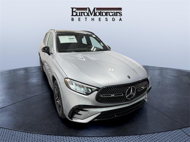 new 2025 Mercedes-Benz GLC 300 car, priced at $58,585
